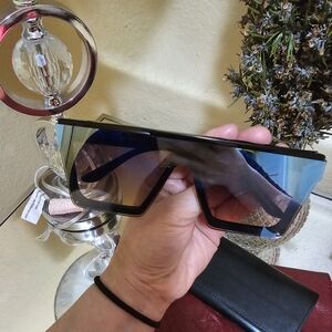 Saint laurent, 200%authentic